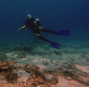 discover scuba at Johansbeach and dive resort subic bay olongapo philippines